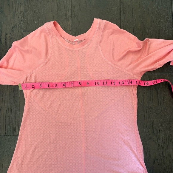 Lululemon long sleeve - Picture 2 of 3
